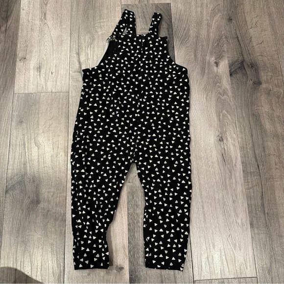 Chic Black and White Geometric Print one piece Overalls - Picture 2 of 15